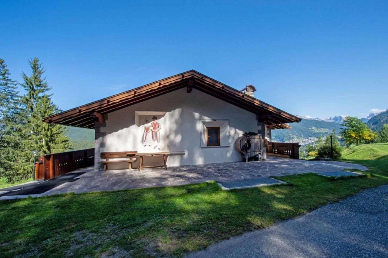 Chalet Alpina Ortisei Bagian luar foto