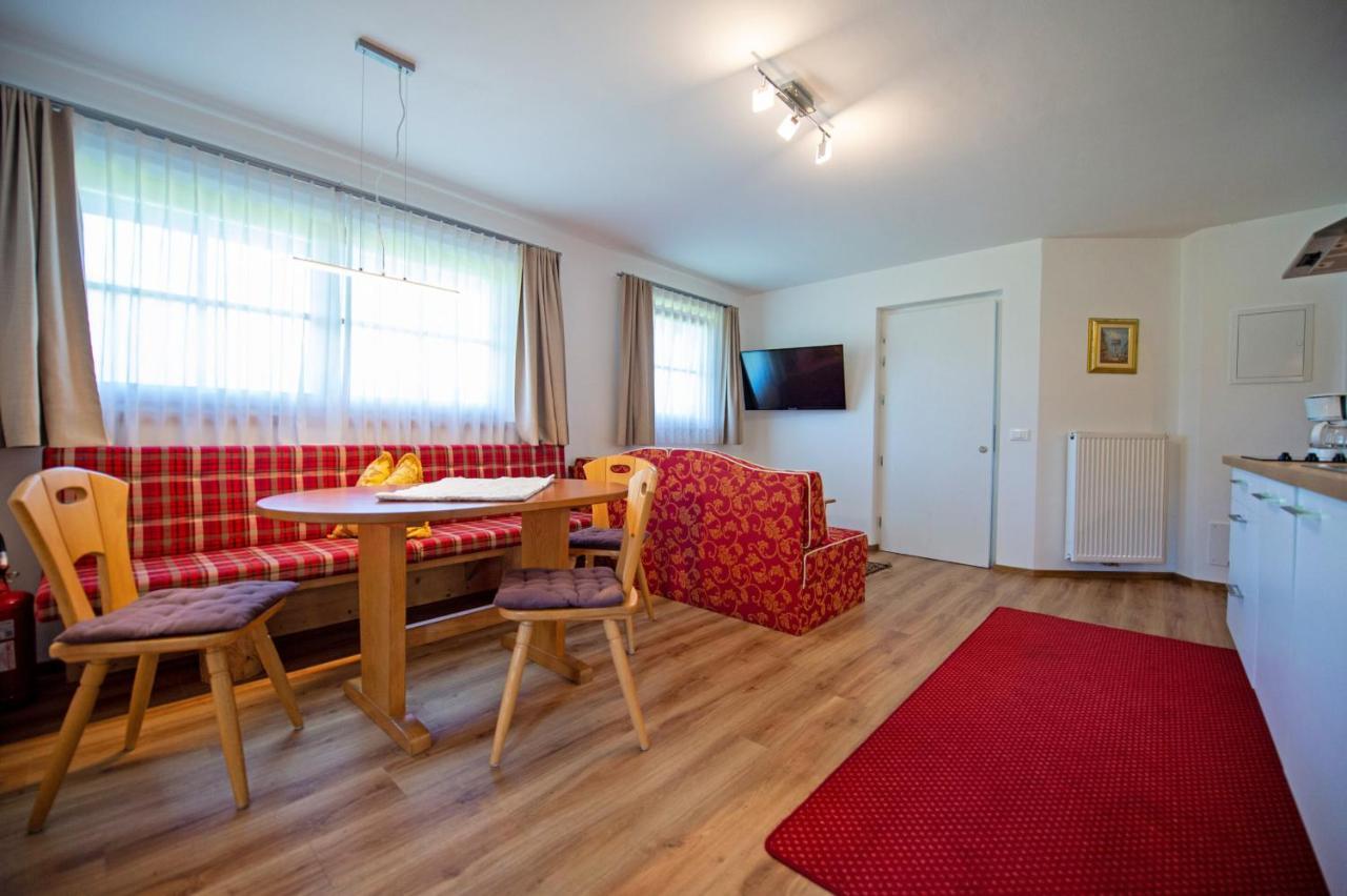 Chalet Alpina Ortisei Bagian luar foto